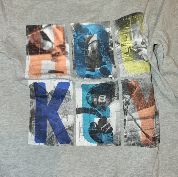 Hockey - graphic longsleeve t-shirt , size US 6 - Picture 2 of 3